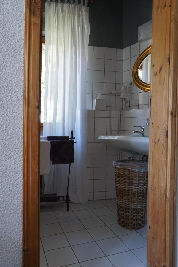 Hotel Garni Altes Winzerhaus Moselschaenke كوبيرن جوندورف، المظهر الخارجي الصورة