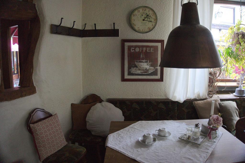 Hotel Garni Altes Winzerhaus Moselschaenke كوبيرن جوندورف، المظهر الخارجي الصورة